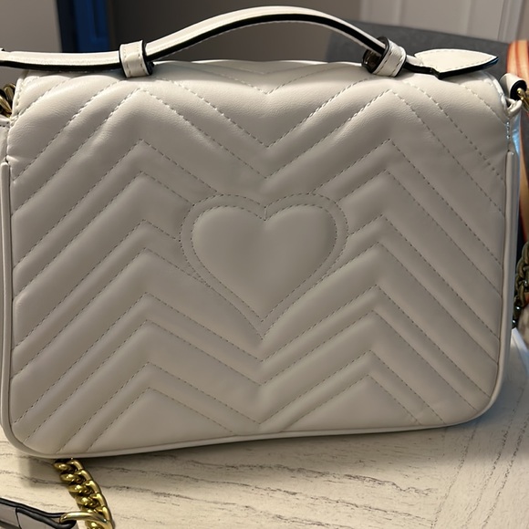 GG Marmont mini top handle bag - Picture 3 of 6